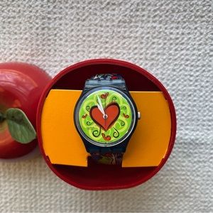 Swatch GN176 Love Bite 1998 Standard Gents Watch Valentines Collection Apple Box
